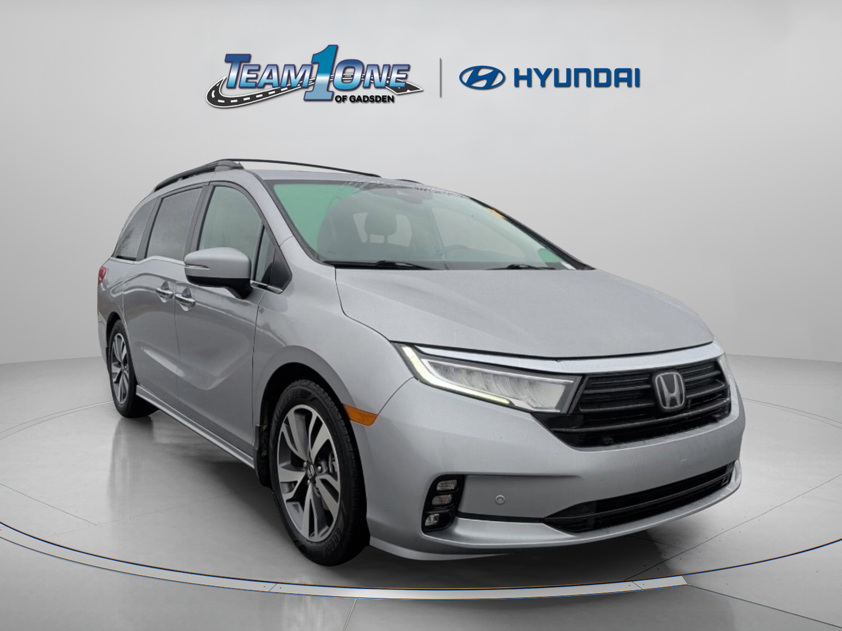 2022 Honda Odyssey Touring's photo