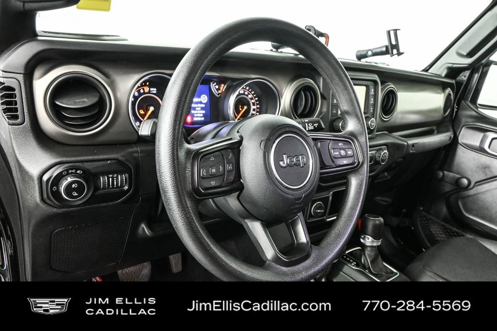 2020 Jeep Gladiator Sport photo 4