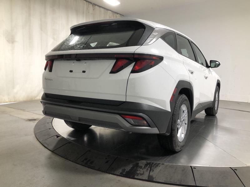 2026 Hyundai Tucson SE photo 4