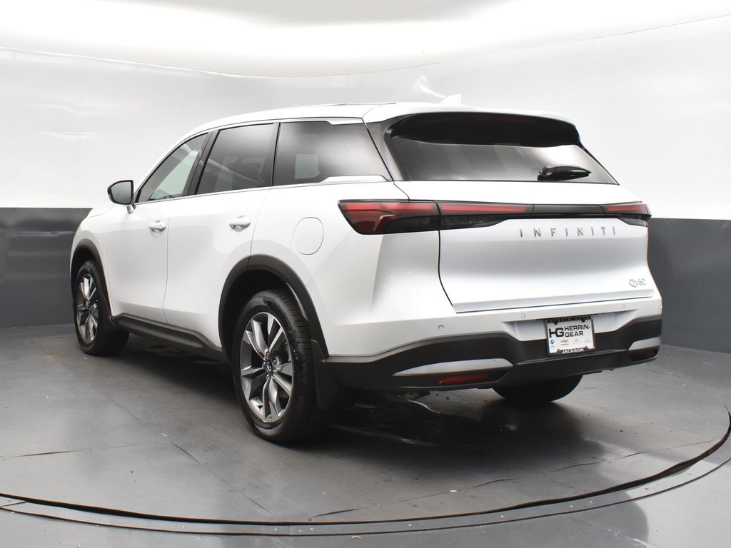 2026 Infiniti QX60 Pure photo 3