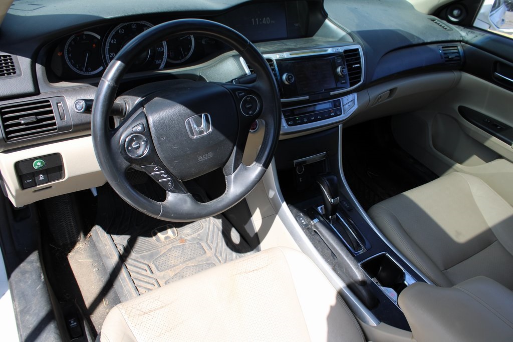 Used 2013 Honda Accord EX-L with VIN 1HGCR2F89DA157152 for sale in Klamath Falls, OR