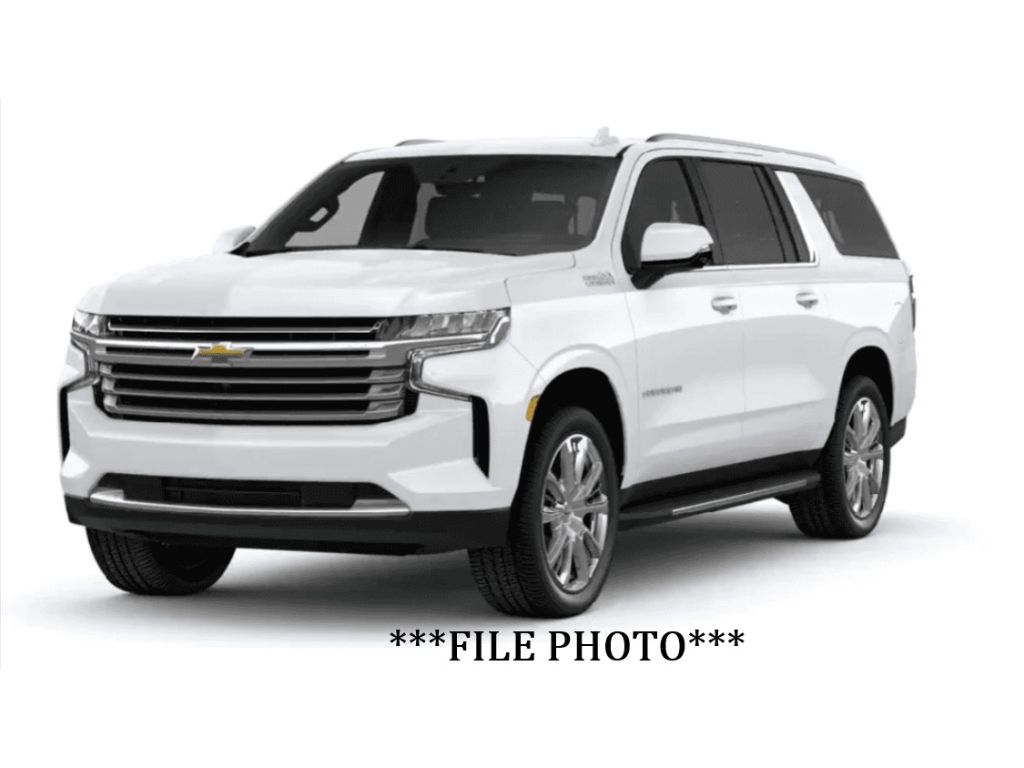 2023 Chevrolet Suburban Premier's photo