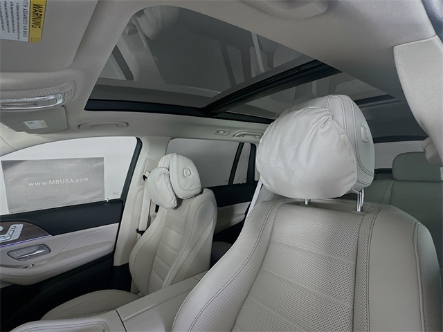 2026 Mercedes Benz GLS 450 4MATIC photo 20