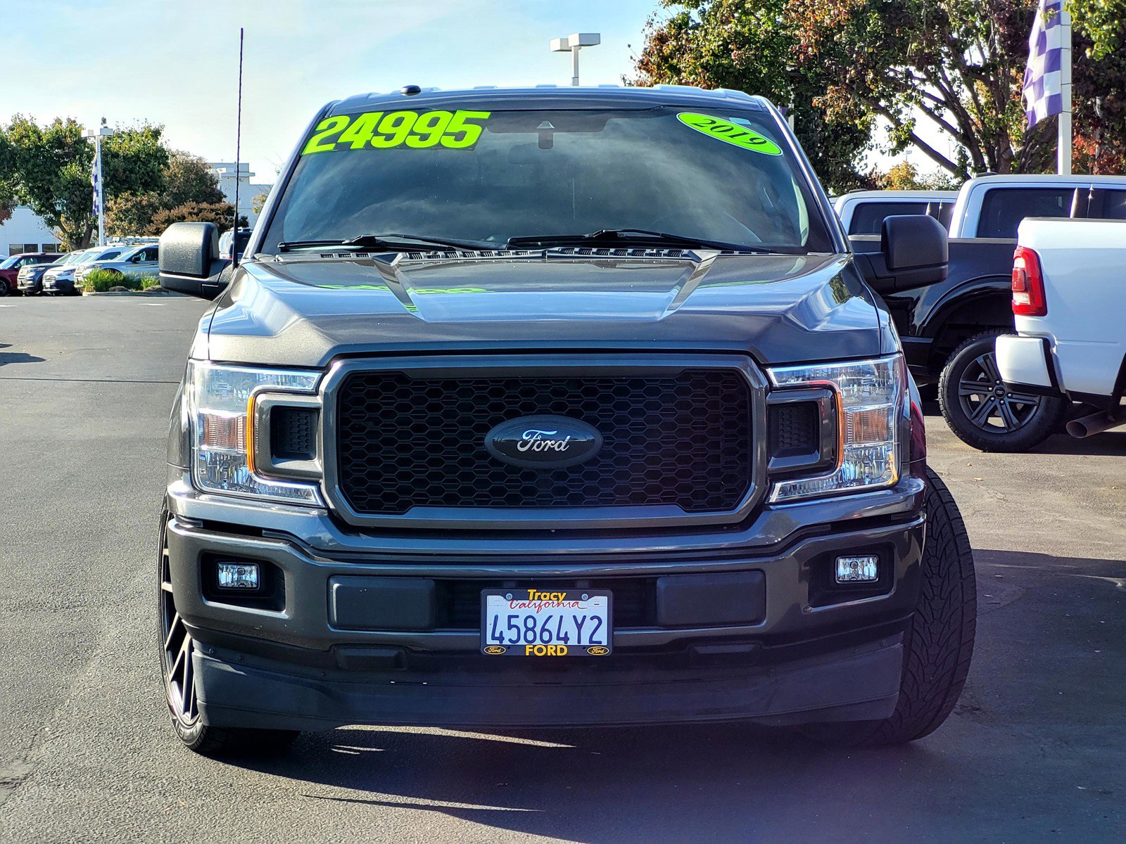 2019 Ford F-150 XL photo 2