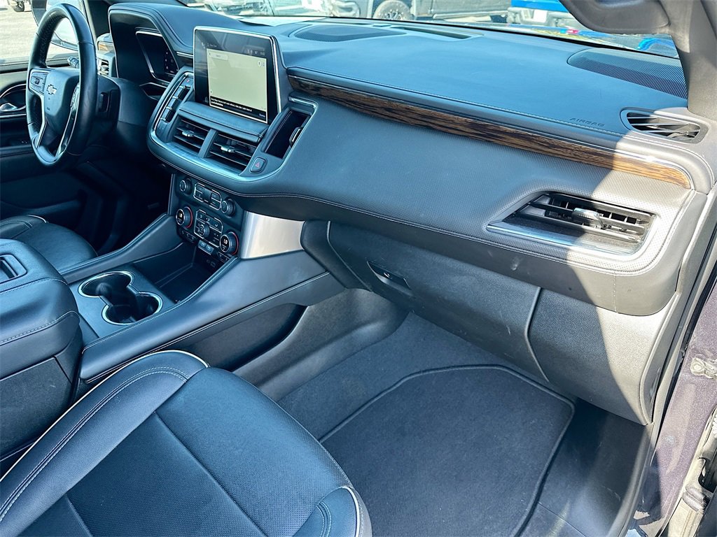 2023 Chevrolet Suburban Premier photo 27