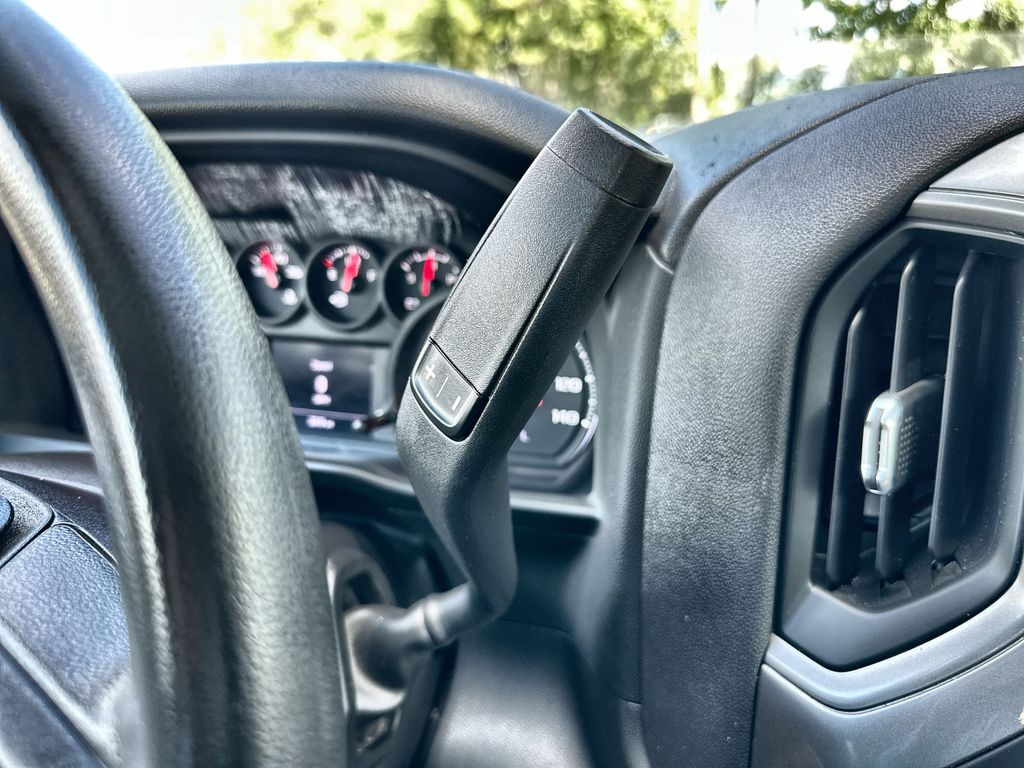 2024 Chevrolet Silverado 1500 photo 16