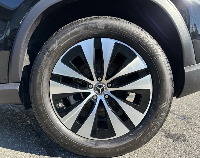 2025 Mercedes Benz GLE 450e 4MATIC photo 10