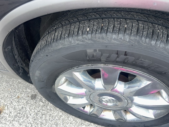 2012 Buick Enclave Leather photo 2