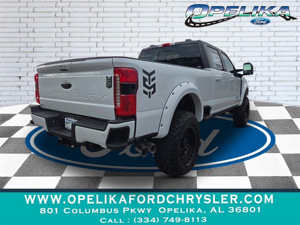 2025 Ford F-250 photo 3
