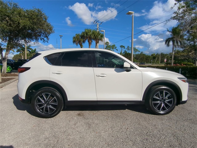 2017 Mazda CX-5 Grand Touring photo 3