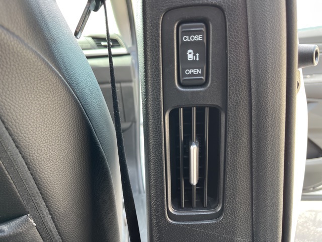 2022 Honda Odyssey EX-L photo 24