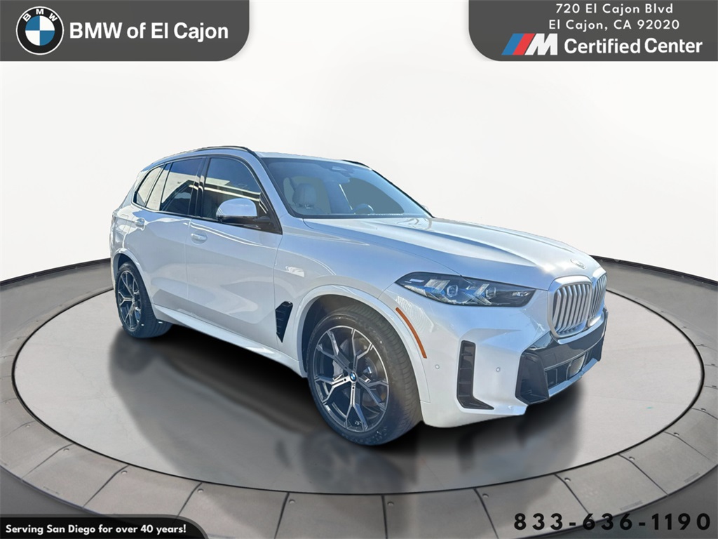 2026 BMW X5 50e's photo