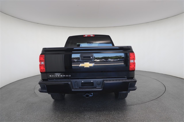 2018 Chevrolet Silverado 1500 Custom photo 14