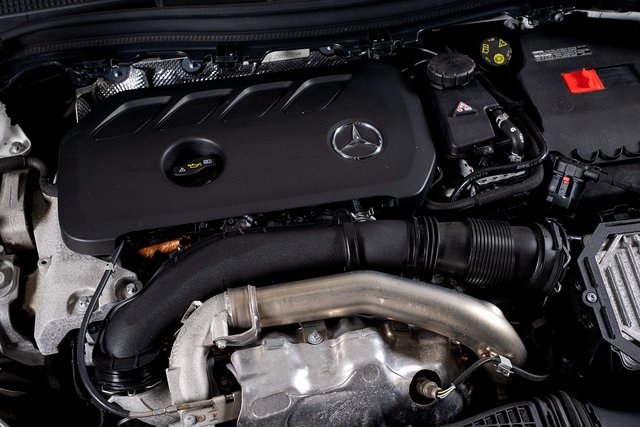 2024 Mercedes Benz GLA 250 photo 11