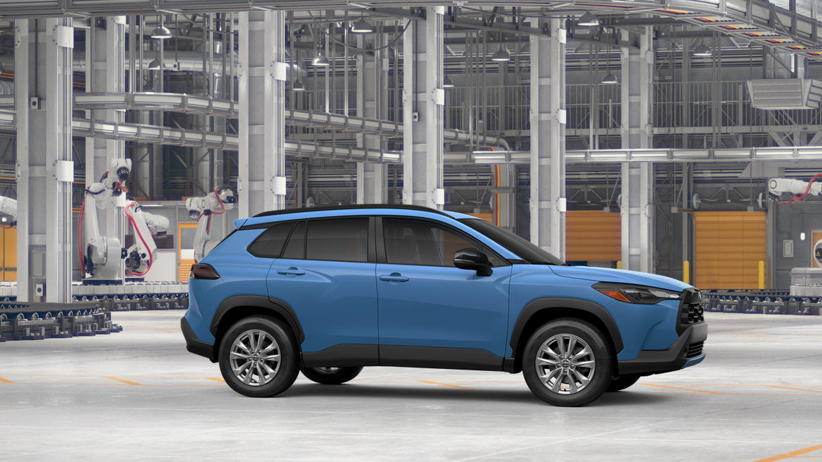2026 Toyota Corolla Cross LE photo 10