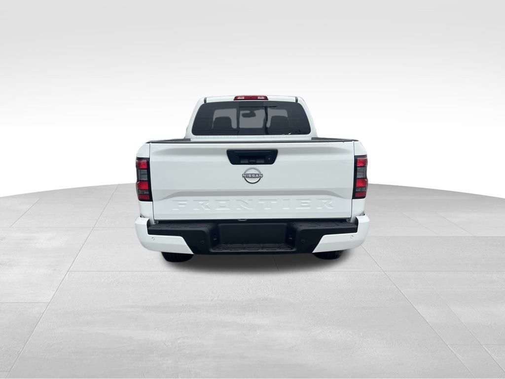 2025 Nissan Frontier King Cab SV photo 3