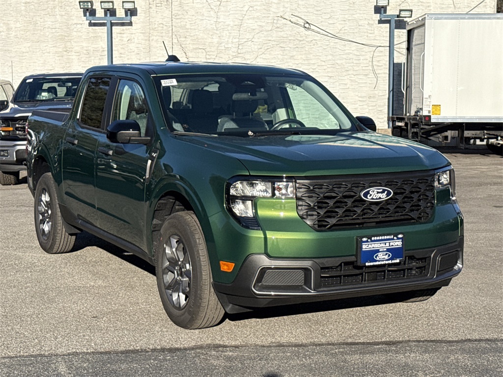 2025 Ford Maverick XLT's photo