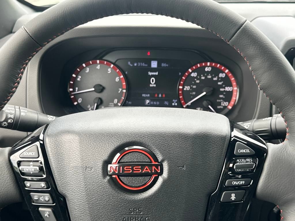 2025 Nissan Frontier PRO-4X photo 19