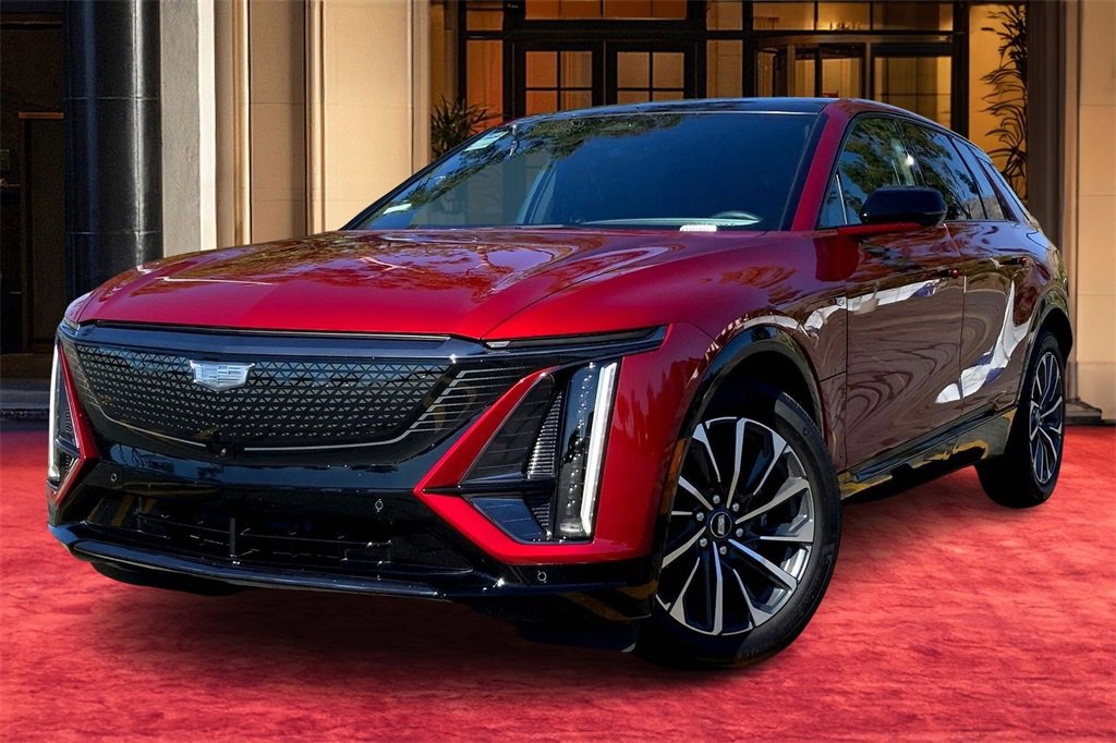 2025 Cadillac LYRIQ