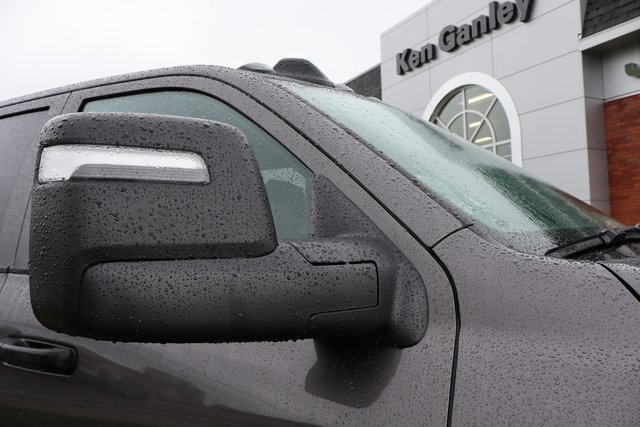 2025 Ram 2500 Tradesman photo 2
