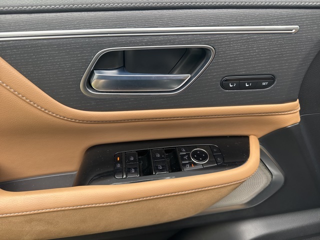 2025 Infiniti QX80 Sensory photo 9