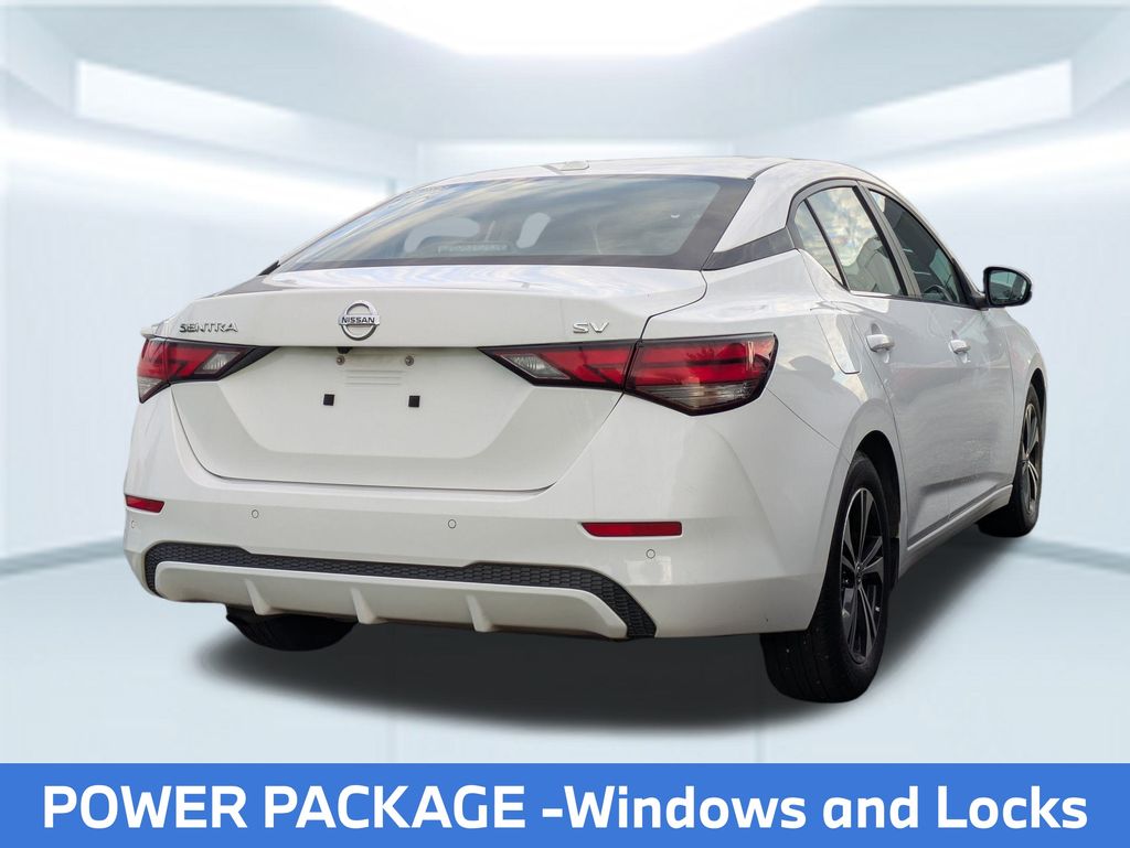 2022 Nissan Sentra SV photo 2