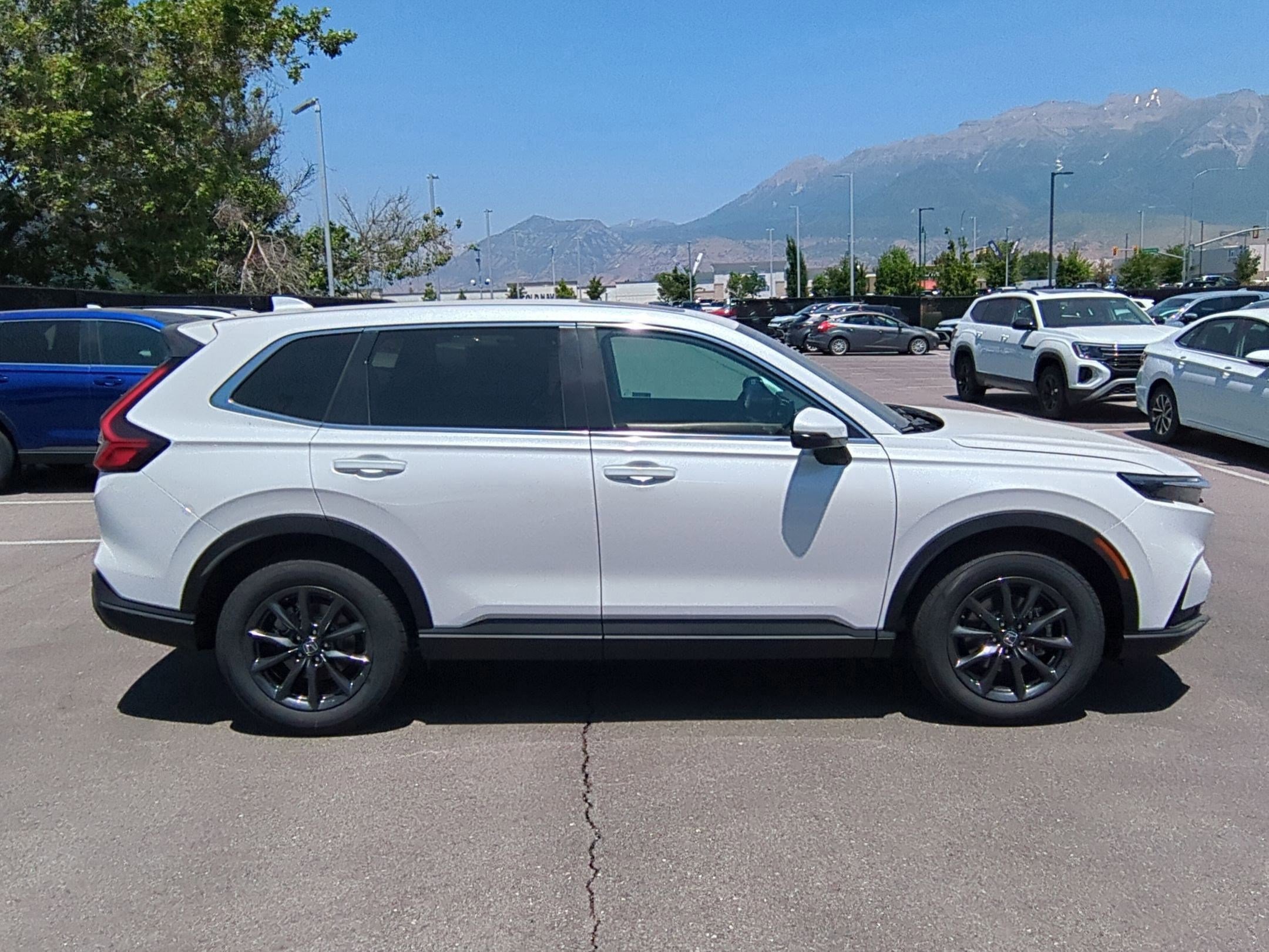 2026 Honda CR-V EX-L photo 2
