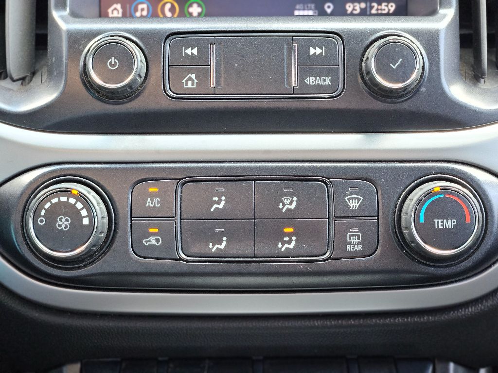 2020 Chevrolet Colorado LT photo 21