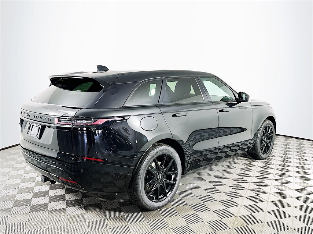 2026 Land Rover Range Rover Velar SE photo 2