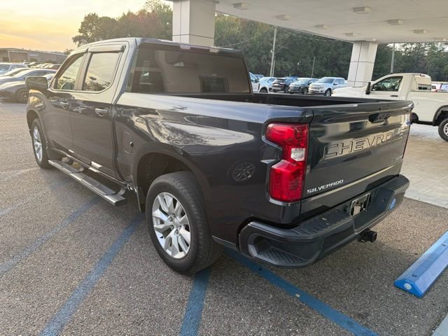 2023 Chevrolet Silverado 1500 Custom photo 2