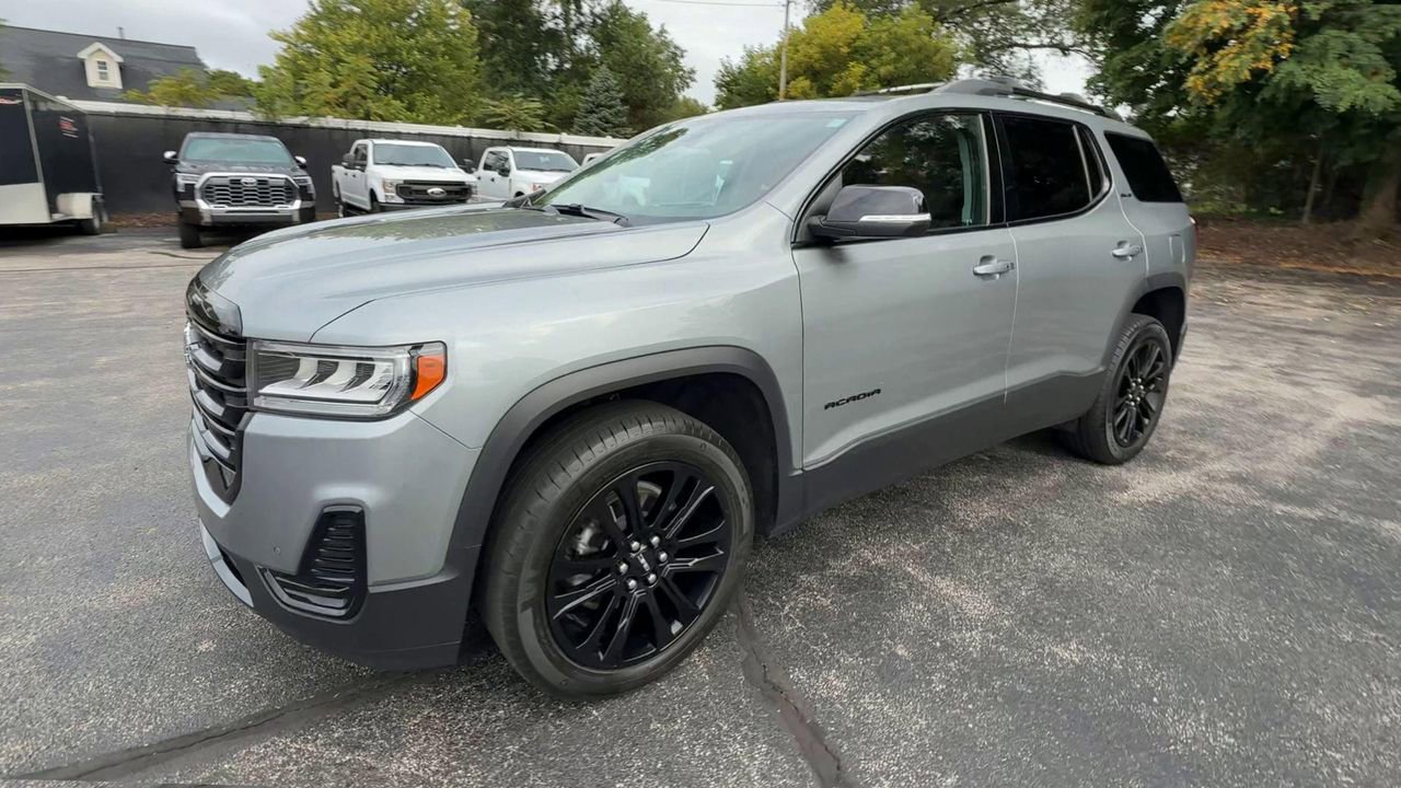 2023 Gmc Acadia SLE photo 4