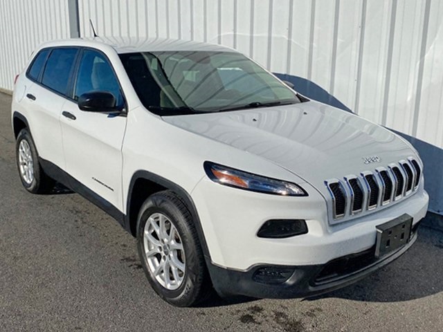2017 Jeep Cherokee Sport photo 2