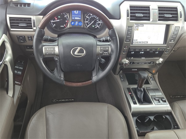 2019 Lexus GX 460 photo 8