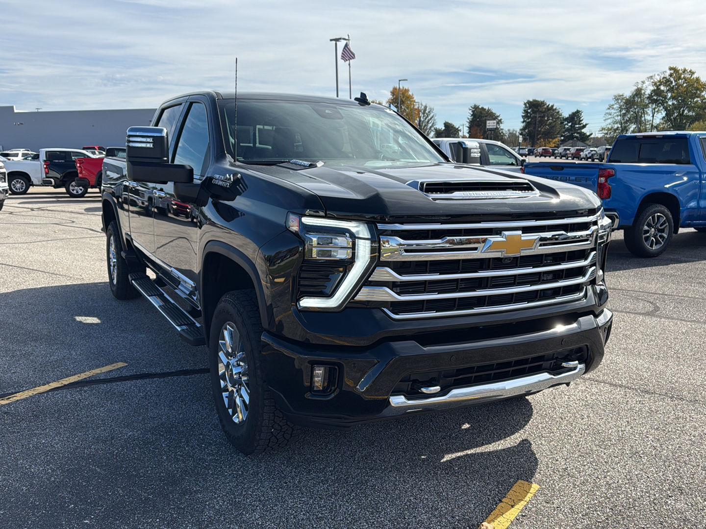 2026 Chevrolet Silverado High Country photo 2