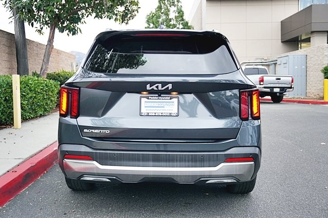 Used 2024 Gray Kia S image 8