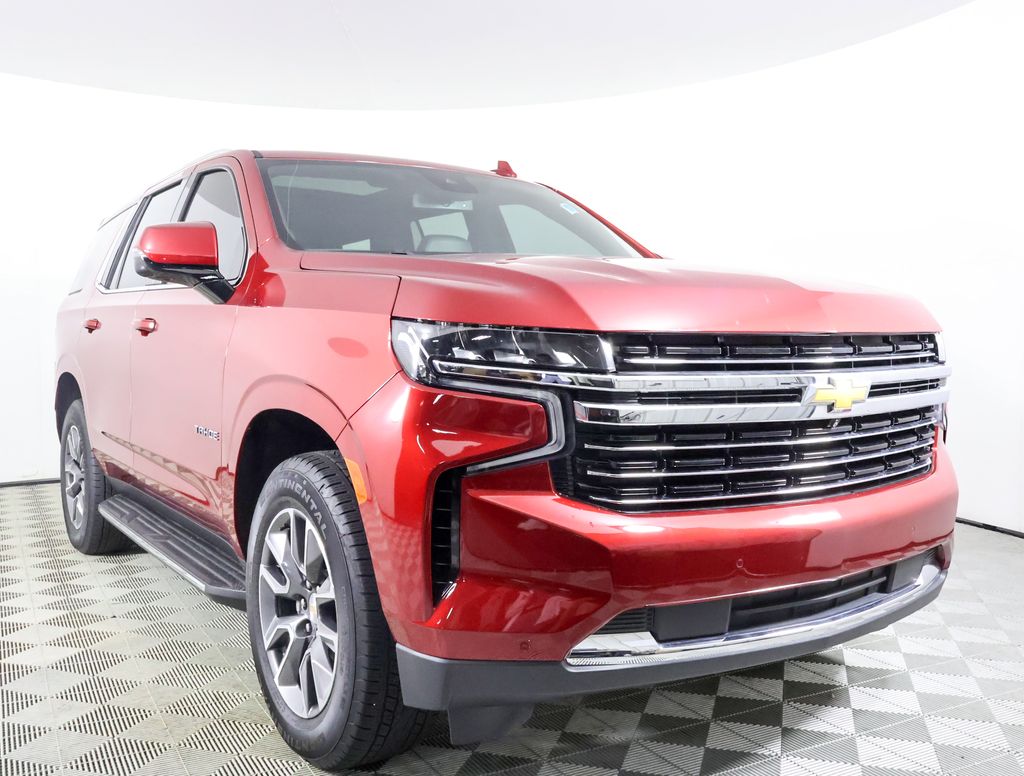 2023 Chevrolet Tahoe LT photo 2