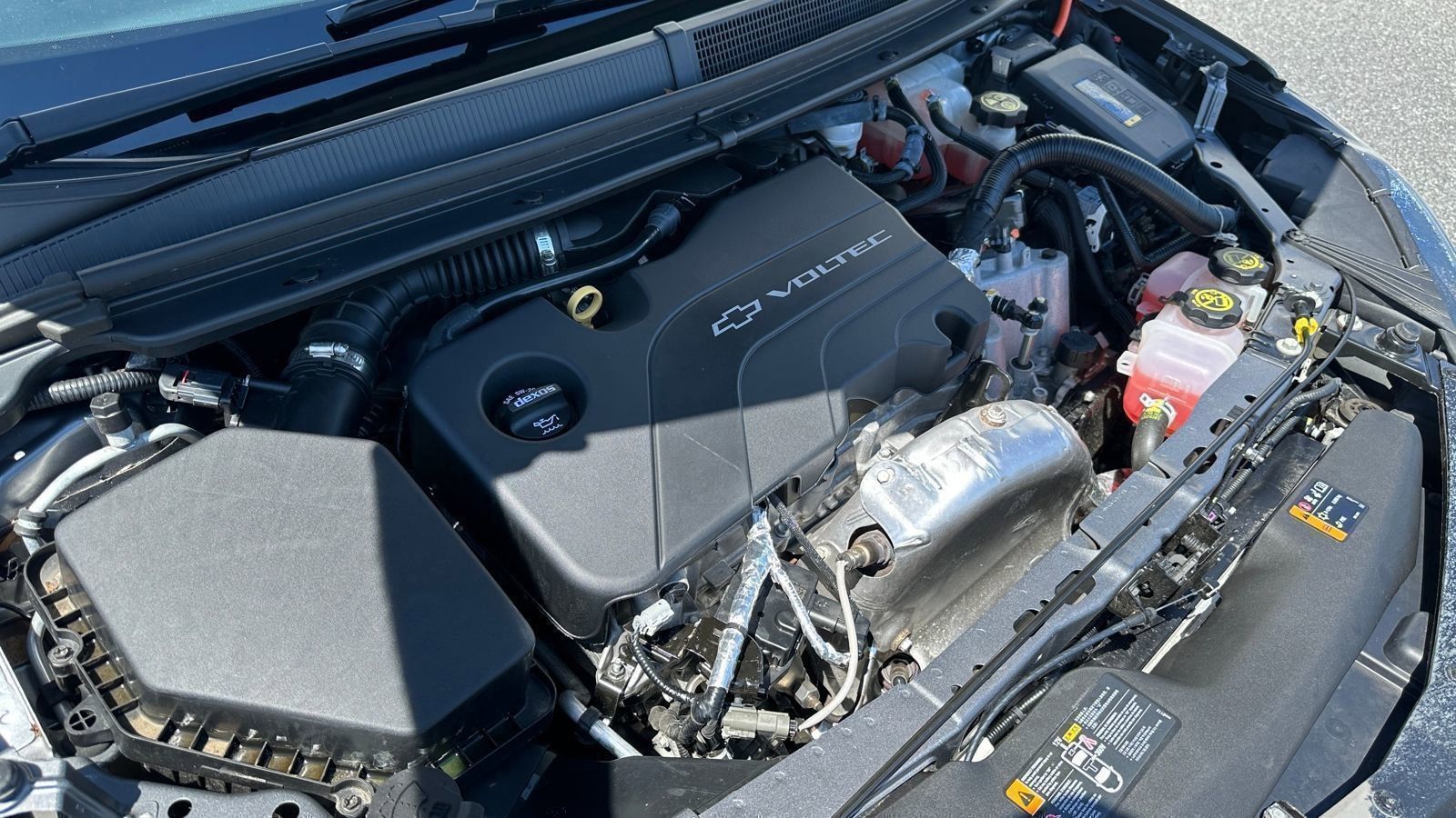 2018 Chevrolet Volt Premier photo 17
