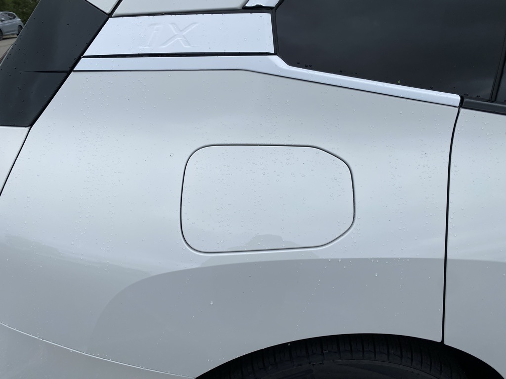 2026 Bmw iX photo 12