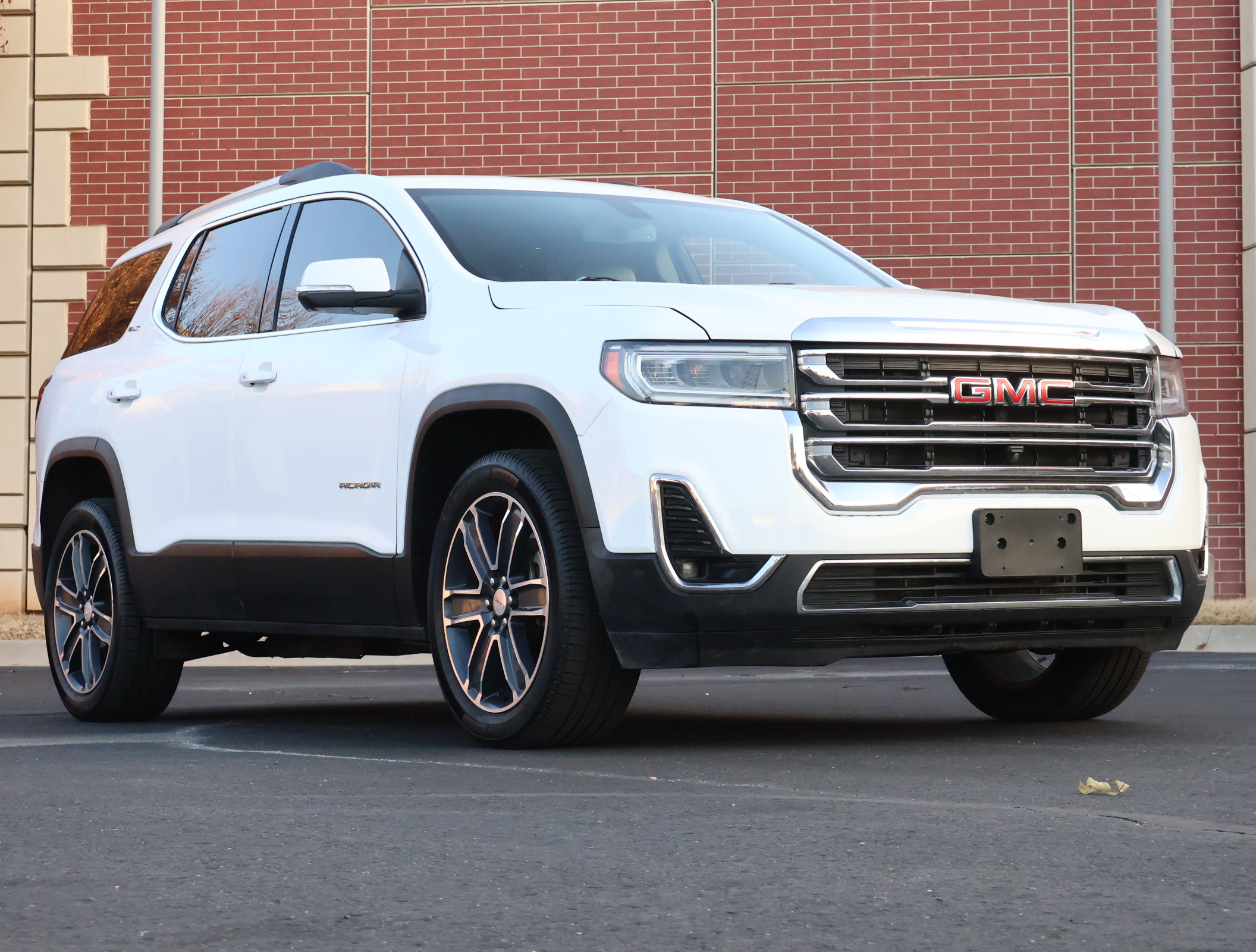 2020 GMC Acadia SL's photo