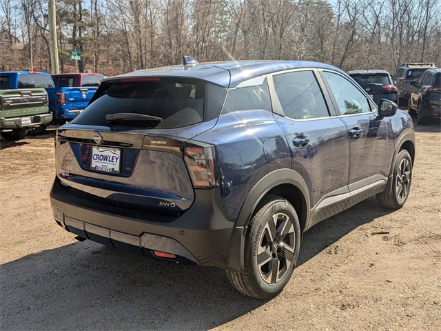2025 Nissan Kicks SV photo 3