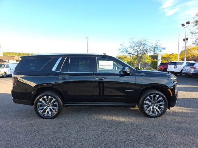 2026 Chevrolet Tahoe High Country photo 2