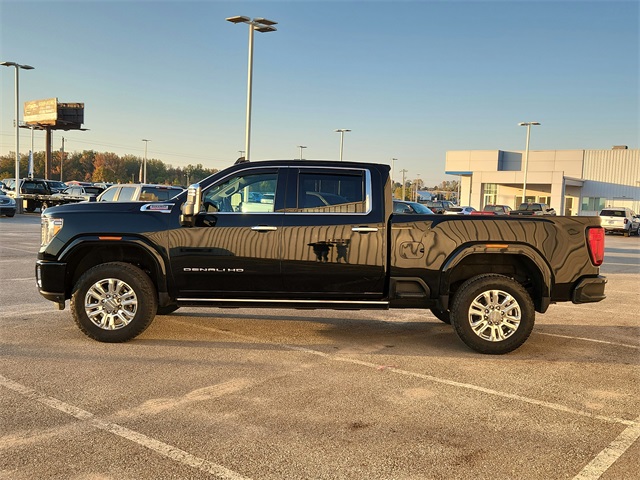 2023 Gmc Sierra 3500 HD Denali photo 2