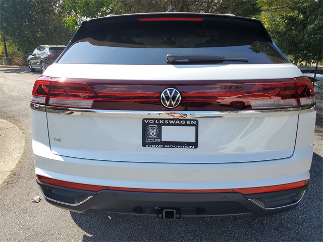 2026 Volkswagen Atlas Cross Sport SE Technology photo 3
