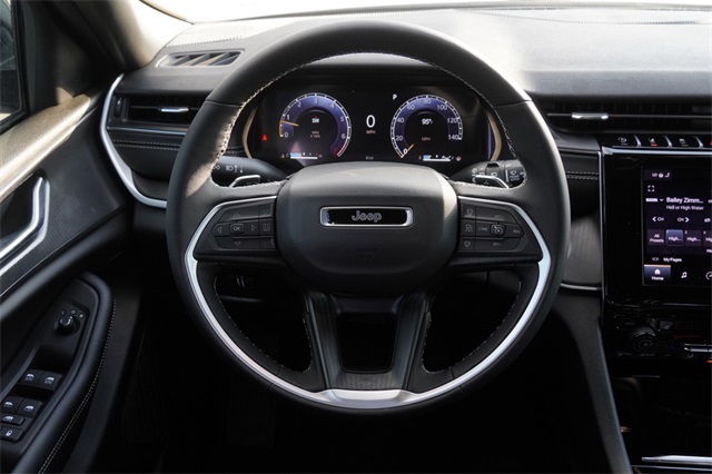 2025 Jeep Grand Cherokee Altitude X photo 15