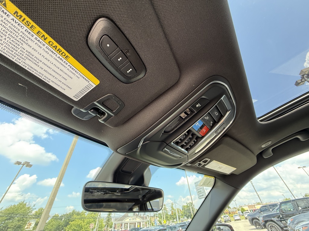 2025 Jeep Grand Cherokee Limited photo 21