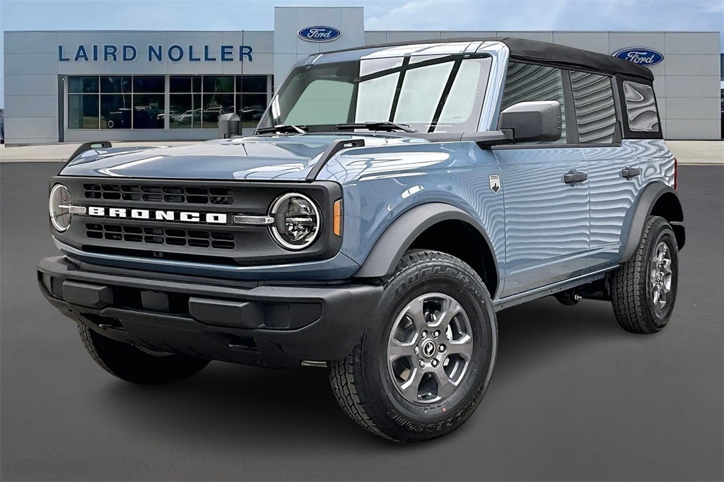 2025 Ford Bronco 4-Door Big Bend's photo