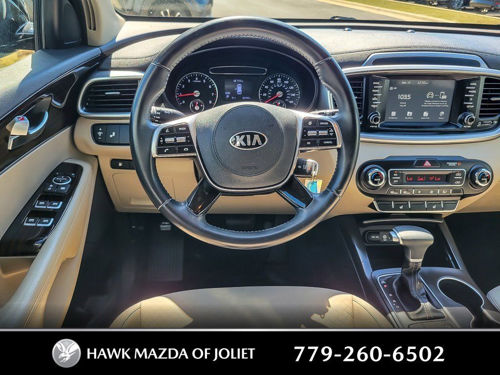 2020 KIA SORENTO - Image 11