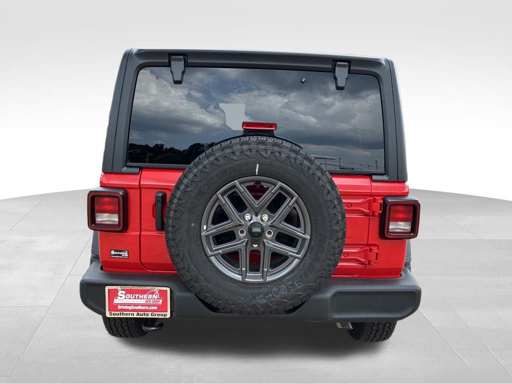 2025 Jeep Wrangler Sport S photo 4