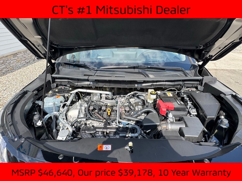 2025 Mitsubishi Outlander SEL photo 19