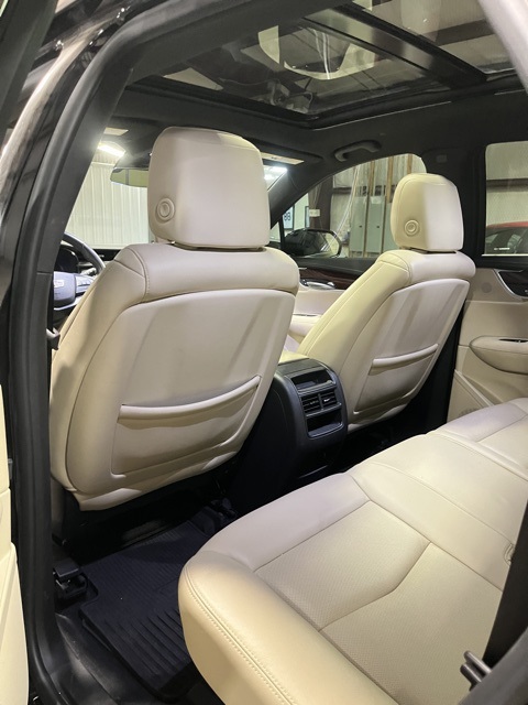 2018 Cadillac XT5 Luxury photo 9